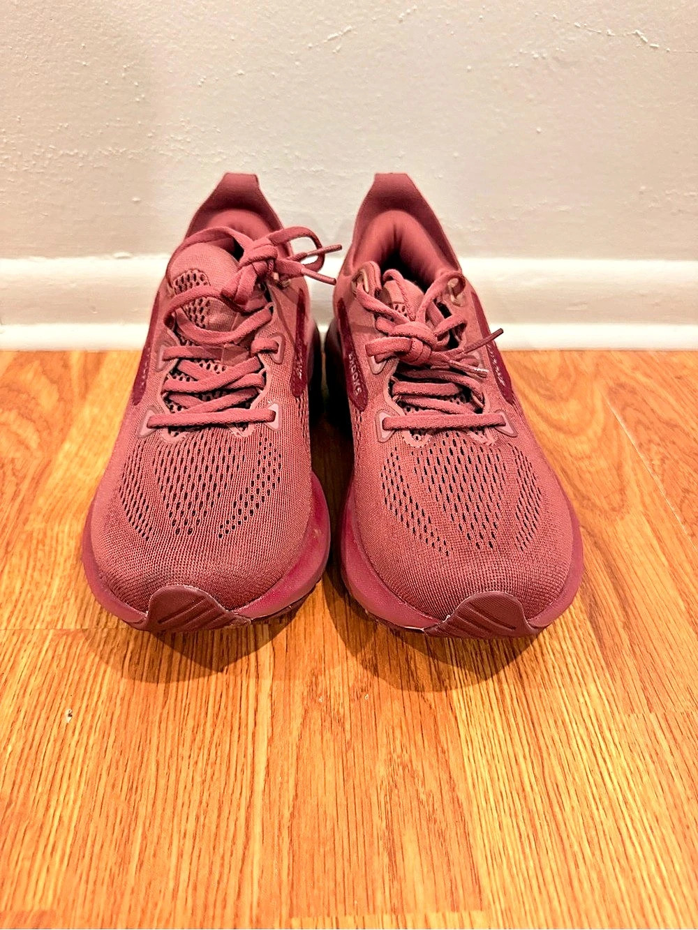 Brooks Glycerin 22 Women's Athletic Shoes US 8